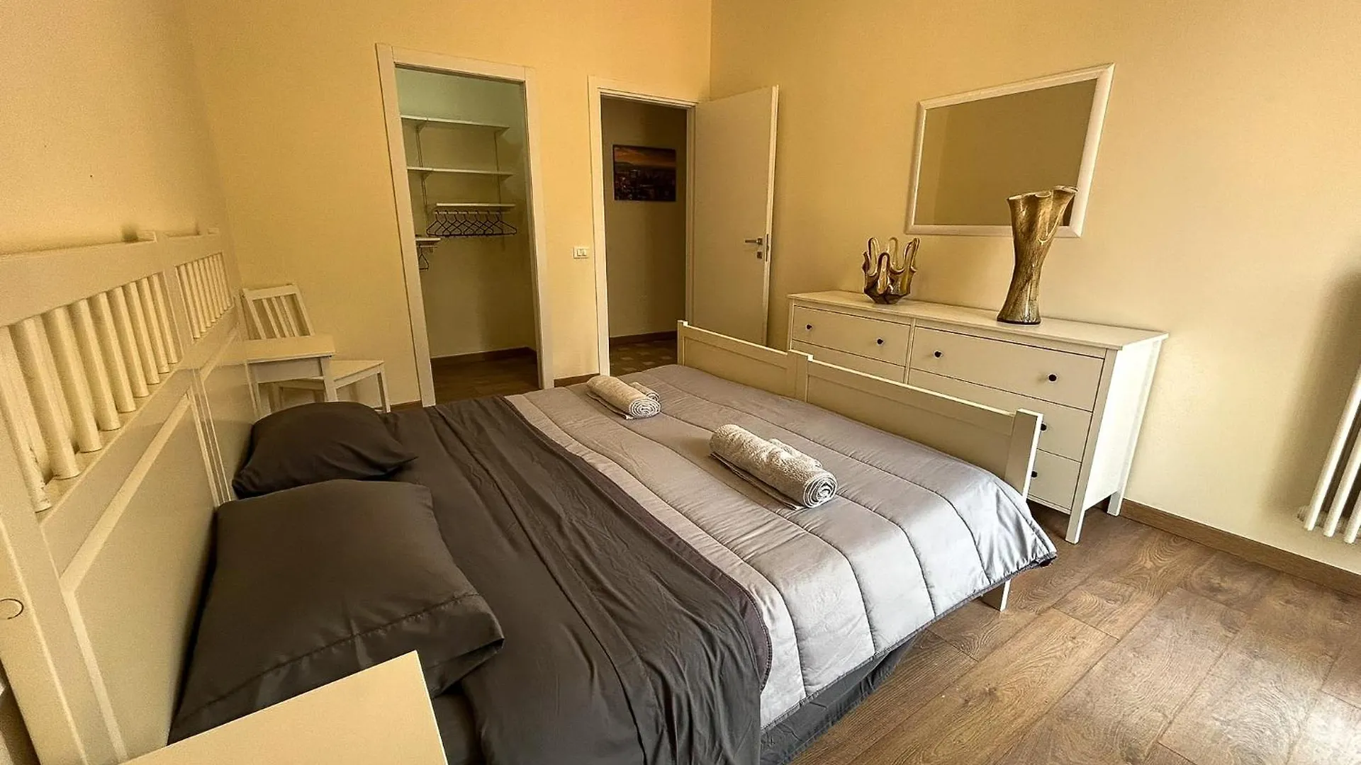 Apartment Bgy/City Confortevole Appartamento Nel Borgo Bergamo Italy